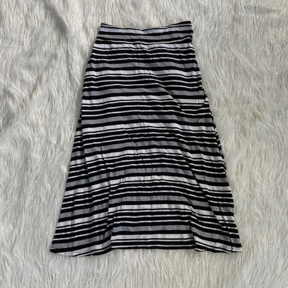 Amy’s Closet Girls Skirt size 10/12 - Picture 1 of 1